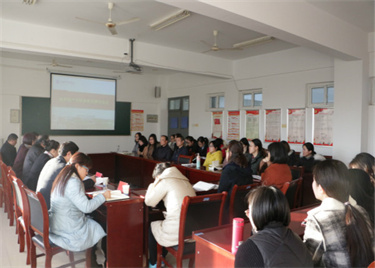 我校600cc全讯白菜网举行产学研副院长聘任仪式