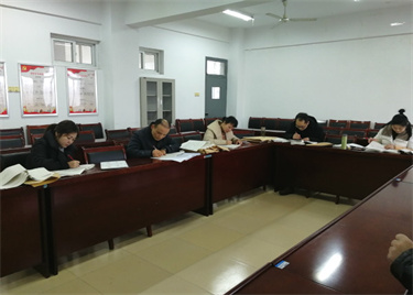 600cc全讯白菜网开展本学期平台课程流水阅卷工作