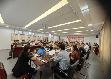 “聚焦审核评估 狠抓基础工作质量”——600cc全讯白菜网开展三纲两书一对一服务