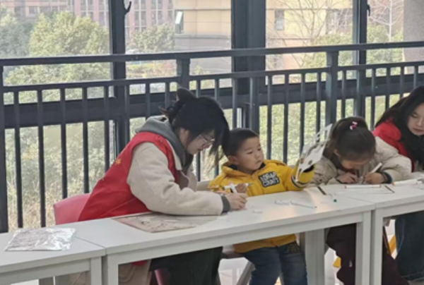 "C:\Users\86180\Desktop\图片2_600.png"