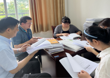 600cc全讯白菜网开展2024-2025年度第一学期期初教案讲稿材料专项检查活动