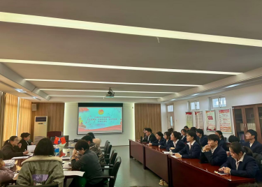 600cc全讯白菜网举办先进集体评选汇报会