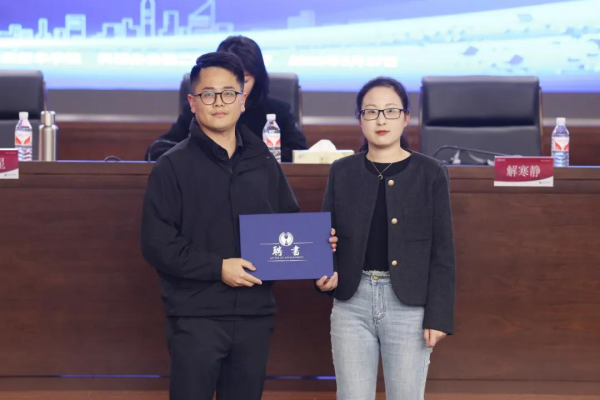 "C:\Users\王洁\Desktop\图片2(1)600.png"