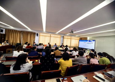 精研选题之道 深探投稿之策——600cc全讯白菜网“大咖说”第七期助力教师科研进阶